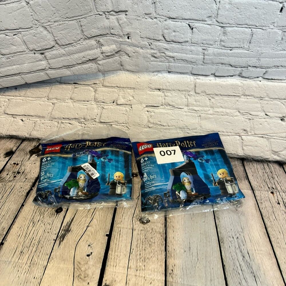 LEGO 2 sets of Harry Potter Draco Malloy Figure Sets